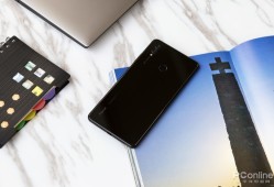 正在阅读：拆解！荣耀Note10 ！The NINE液冷技术让你游戏降5℃拆解！荣耀Note10 ！The NINE液冷技术让你游戏降5℃石墨烯手机「正在阅读：拆解！荣耀Note10 ！The NINE液冷技术让你游戏降5℃拆解！荣耀Note10 ！The NINE液冷技术让你游戏降5℃」