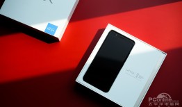 正在阅读：跨越一代命名！vivo X20开箱评测：全面屏如此震撼跨越一代命名！vivo X20开箱评测：全面屏如此震撼vivox20手机怎么样「正在阅读：跨越一代命名！vivo X20开箱评测：全面屏如此震撼跨越一代命名！vivo X20开箱评测：全面屏如此震撼」