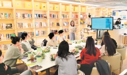不仅是阅读空间，还是青年“活动场”、科技“体验场”、亲子“促进场”&mdash;&mdash;实体书店探索更多新业态